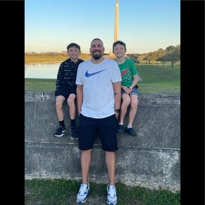 Meet your Posher, Daniel